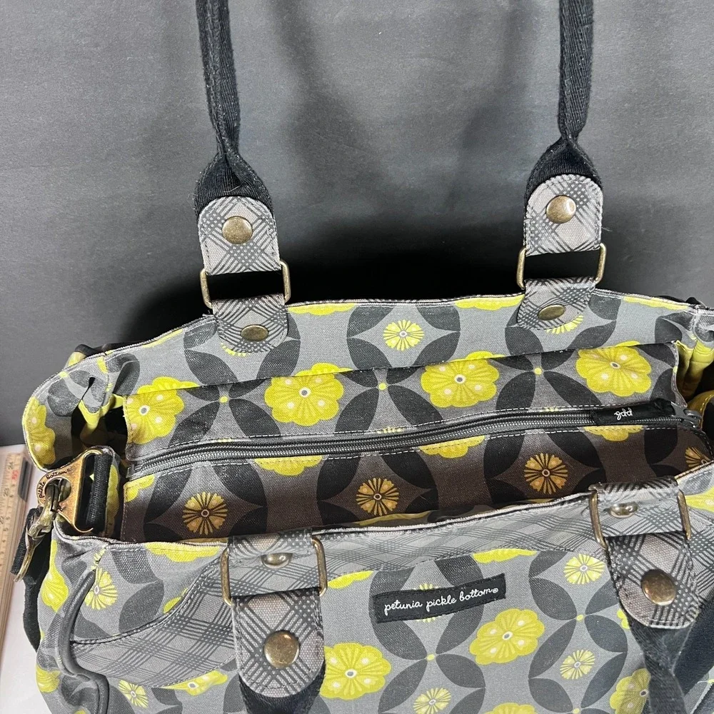 Petunia Pickle Bottom Wistful Weekender Diaper Bag Yellow Gray Floral Large Tote